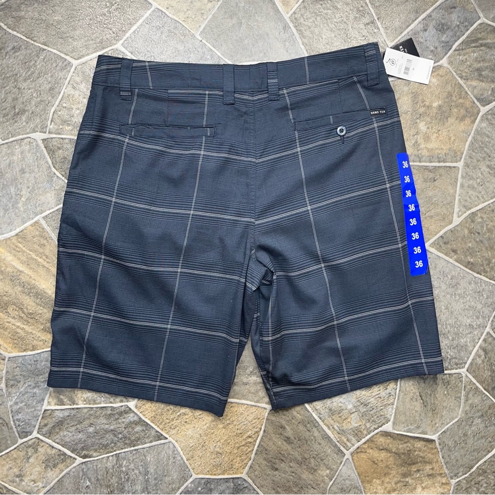 Hang Ten Perspective Flat Front Plaid Shorts - Picture 3 of 11